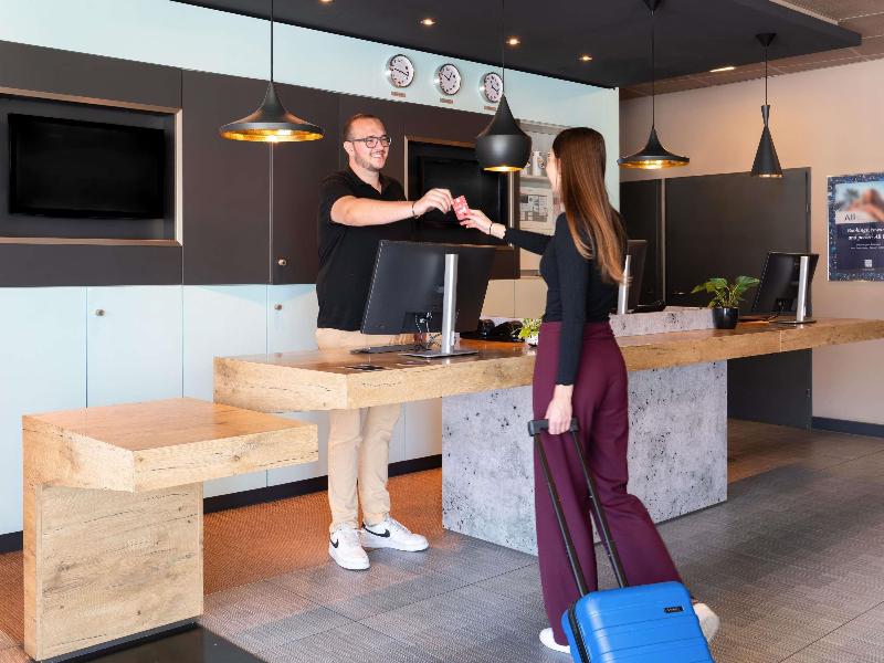 ibis Bern Expo image