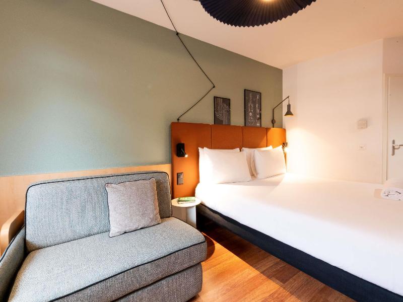 Ibis Genève Centre Nations image