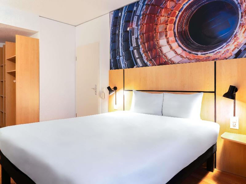 ibis Geneve Petit Lancy image