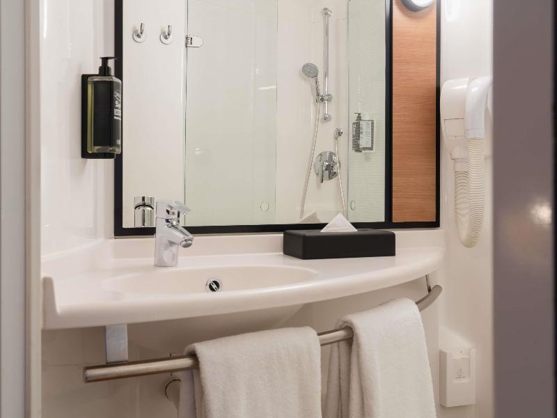 ibis Geneve Petit Lancy image