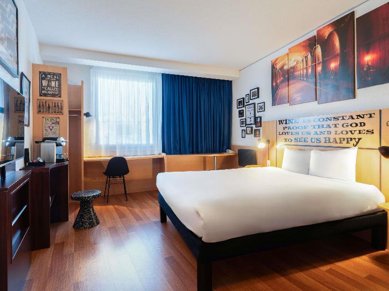 ibis Geneve Petit Lancy image