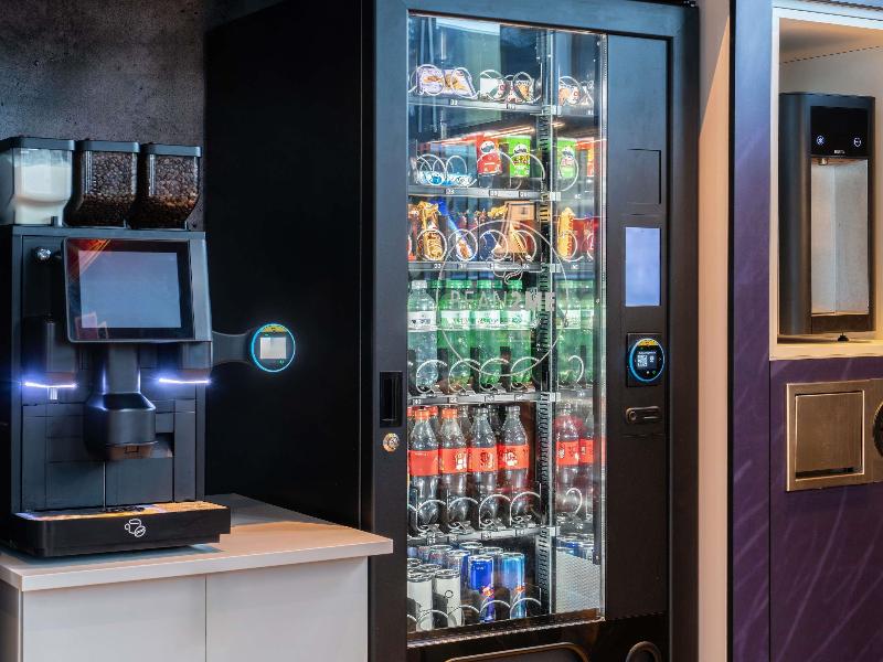 ibis budget Geneva Airport image