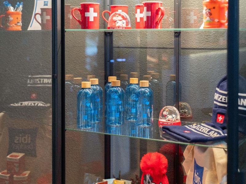 ibis budget Geneva Airport image
