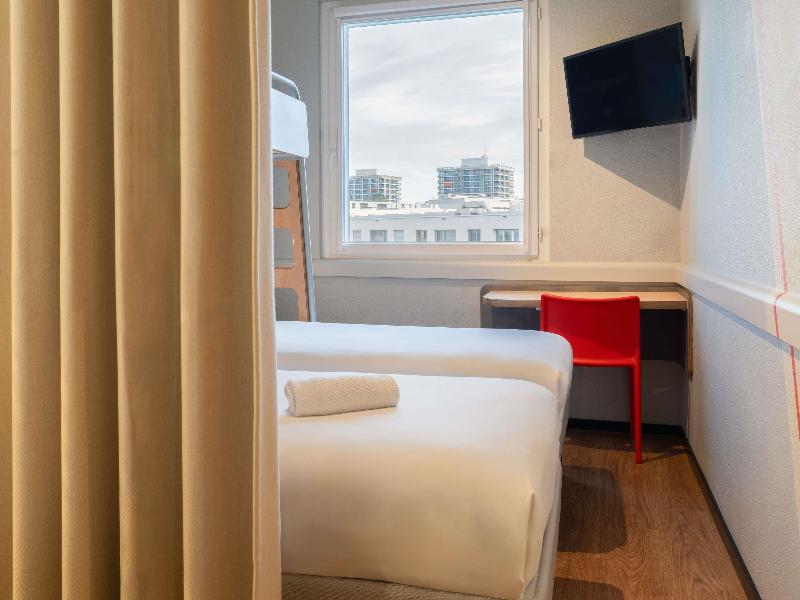 Ibis budget Genève Petit-Lancy image