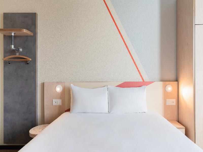 Ibis budget Geneve Petit-Lancy image