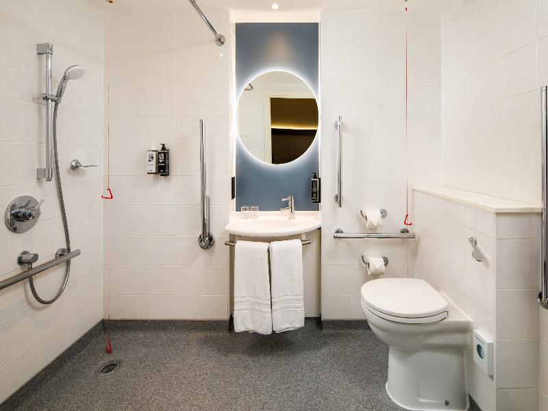 Ibis London Blackfriars image