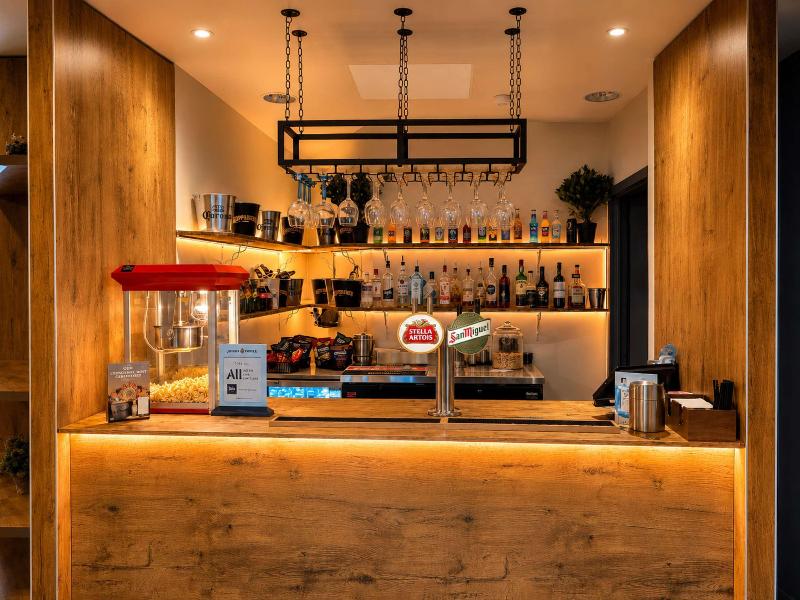 ibis budget Manchester Salford Quays image