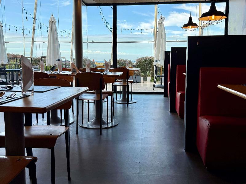 ibis Montevideo image
