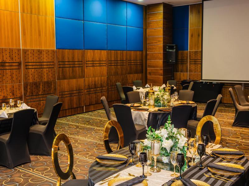 Premier Hotel Midrand image