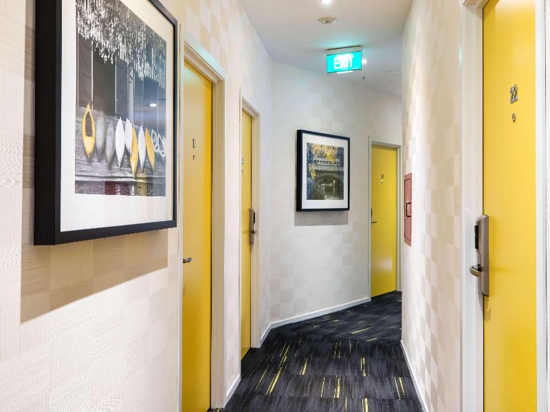 Hotel 115 image