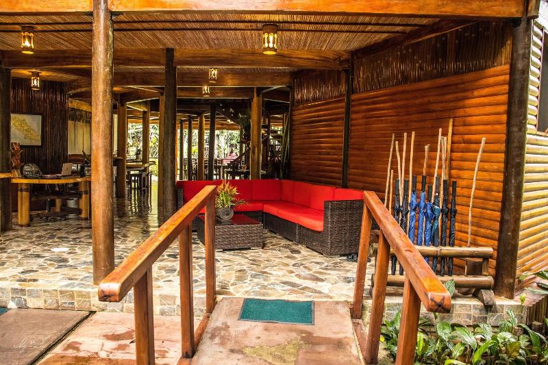 Macaw Lodge image
