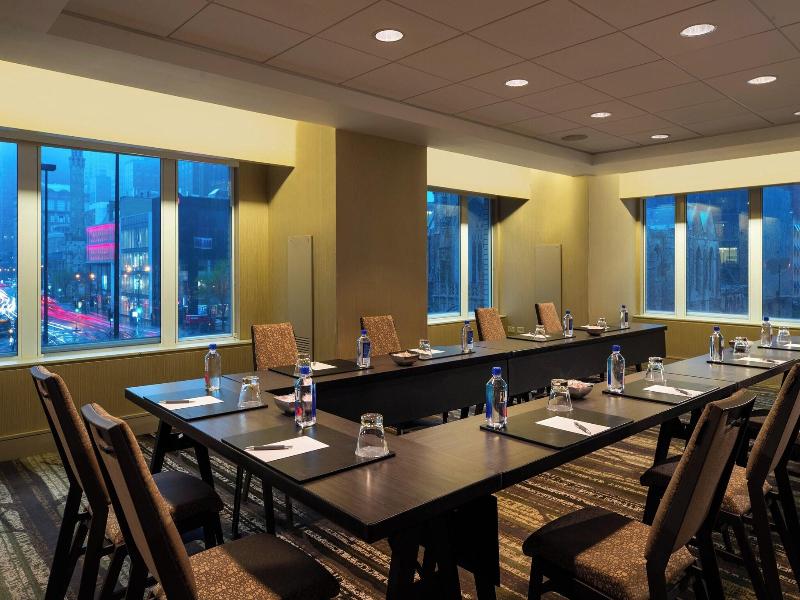 Westin Michigan Avenue image