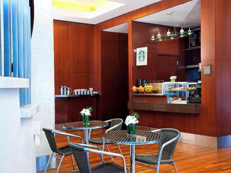 Westin Michigan Avenue image
