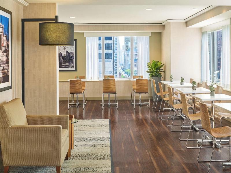 Westin Michigan Avenue image