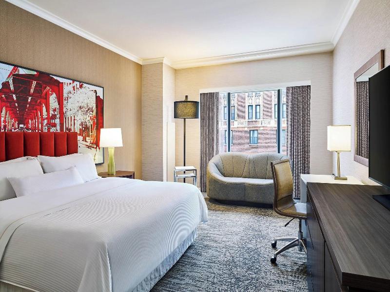 Westin Michigan Avenue image