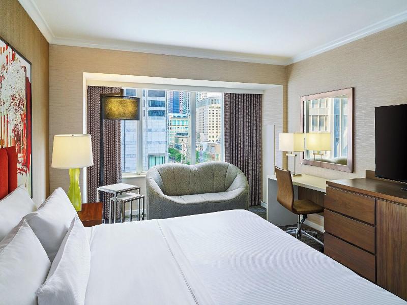Westin Michigan Avenue image