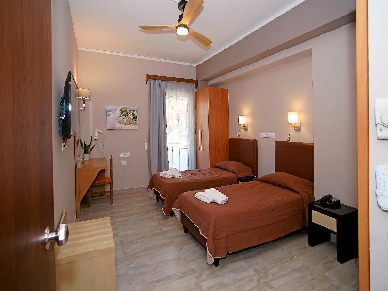 Kyparissia Beach image