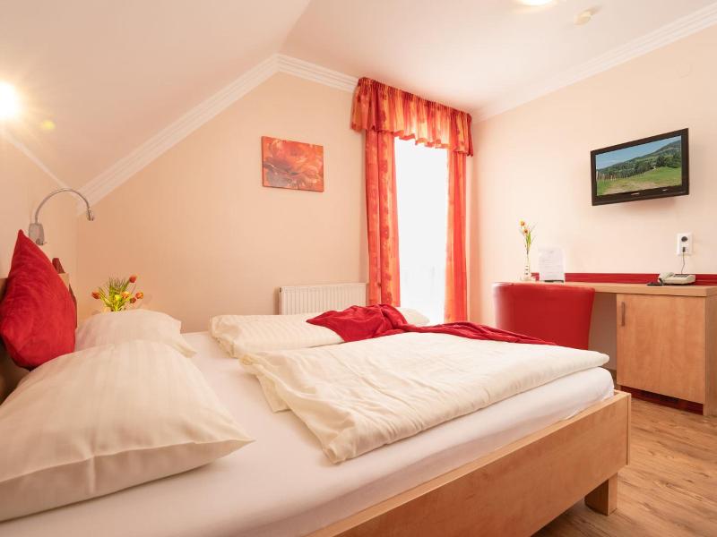 Pauli´s Familienhotel Pogöriacherhof image