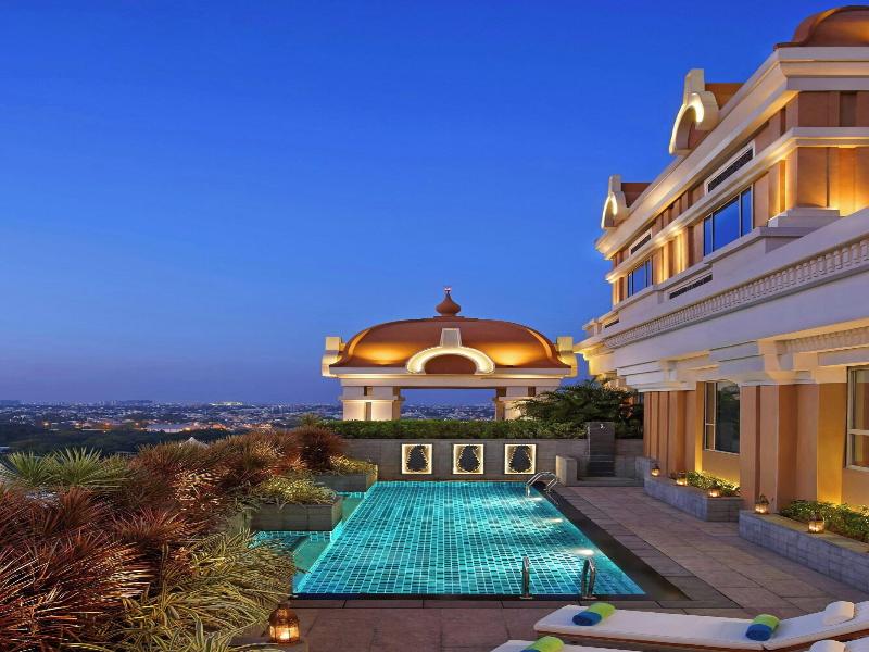 Itc Grand Chola, A Luxury Collection Hotel image