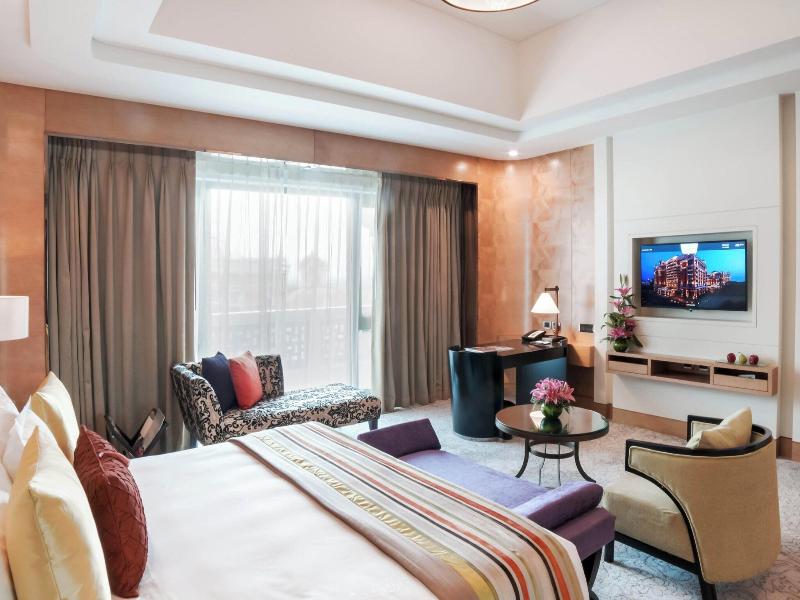 Itc Grand Chola, A Luxury Collection Hotel image