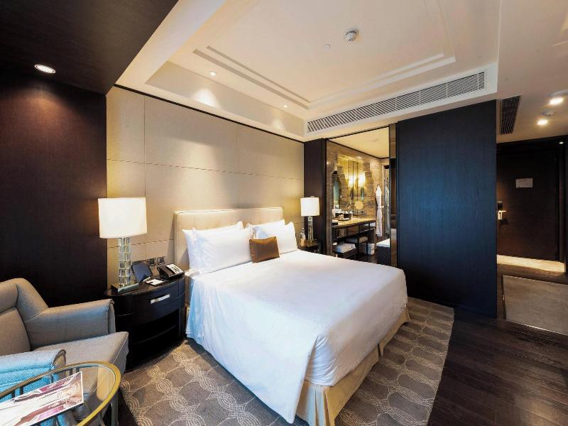 Itc Grand Chola, A Luxury Collection Hotel image