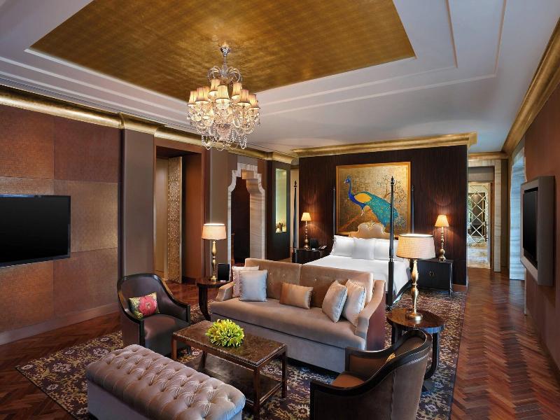 Itc Grand Chola, A Luxury Collection Hotel image