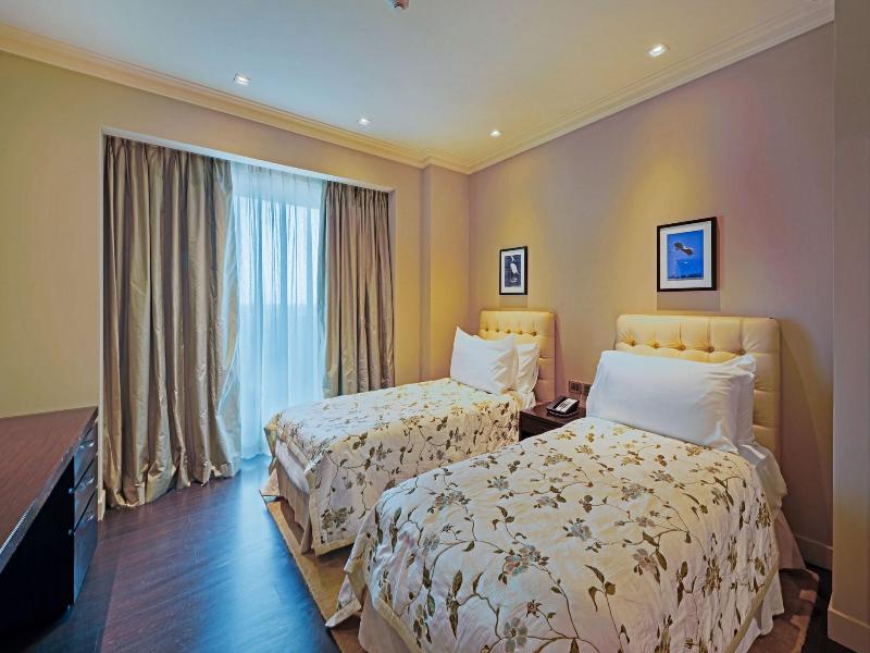 Itc Grand Chola, A Luxury Collection Hotel image
