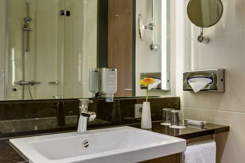 IntercityHotel Leipzig image