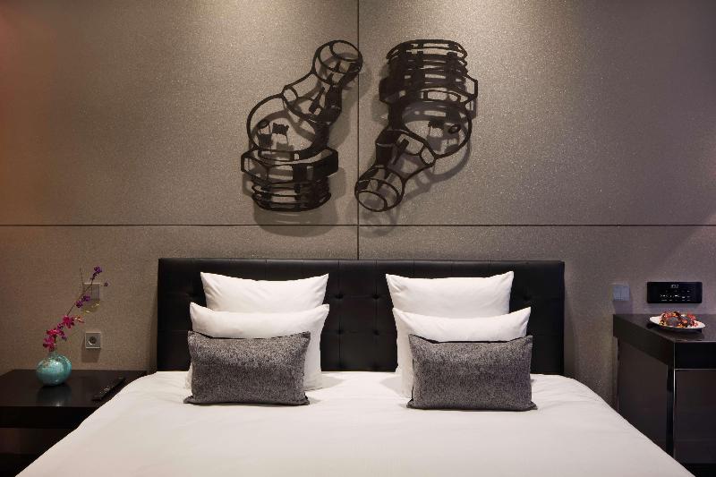 art'otel amsterdam, Powered by Radisson Hotels image
