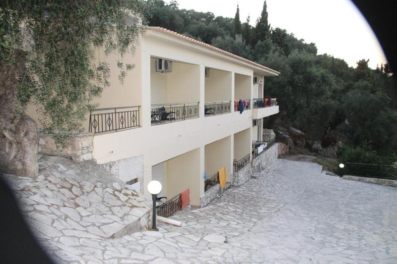 Amfitriti image