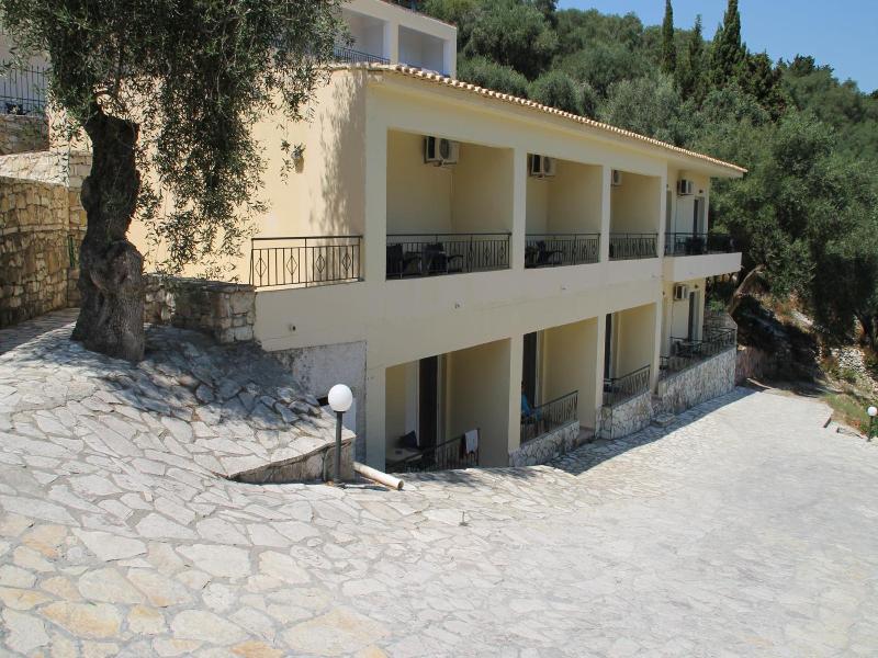 Amfitriti image