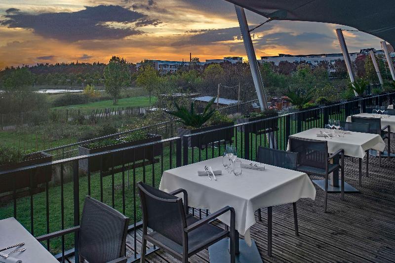 DoubleTree by Hilton Lyon Eurexpo image