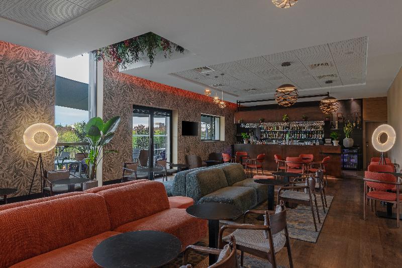 DoubleTree by Hilton Lyon Eurexpo image