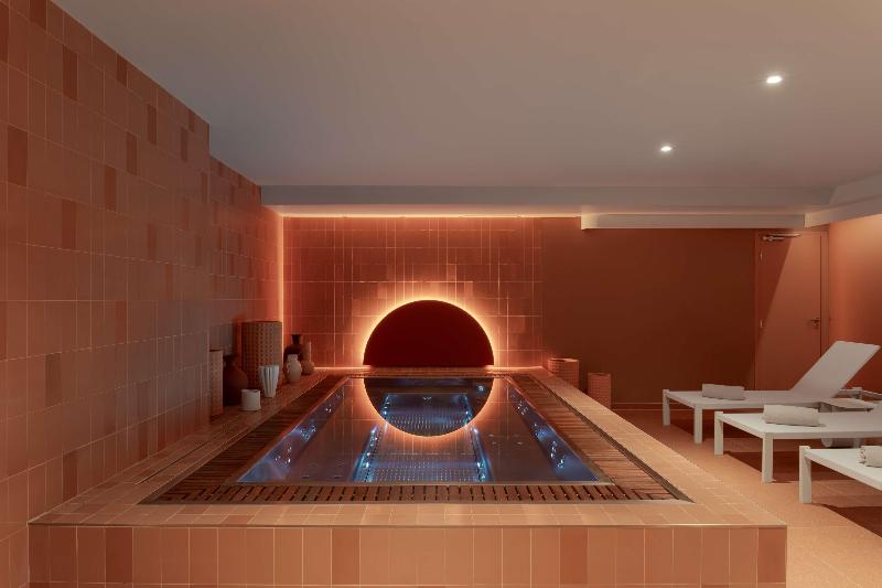 DoubleTree by Hilton Lyon Eurexpo image