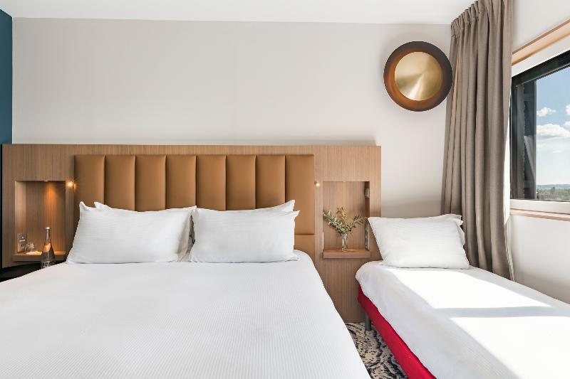DoubleTree by Hilton Lyon Eurexpo image