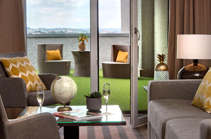 DoubleTree by Hilton Lyon Eurexpo image