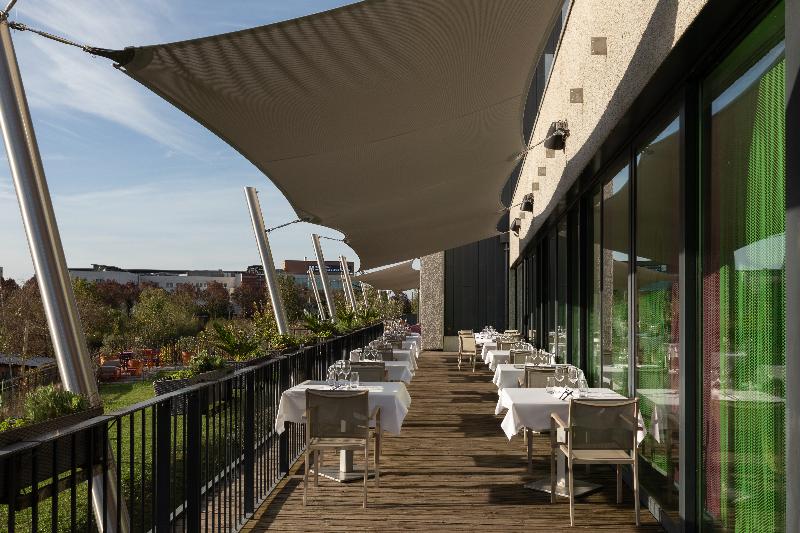 DoubleTree by Hilton Lyon Eurexpo image
