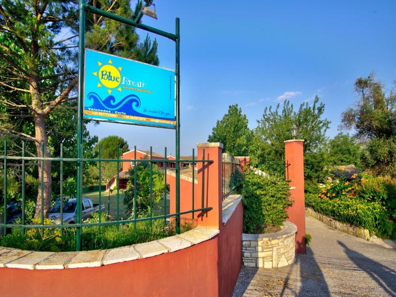 Blue Dream Apartments image
