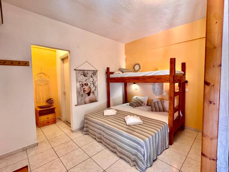 Blue Dream Apartments image