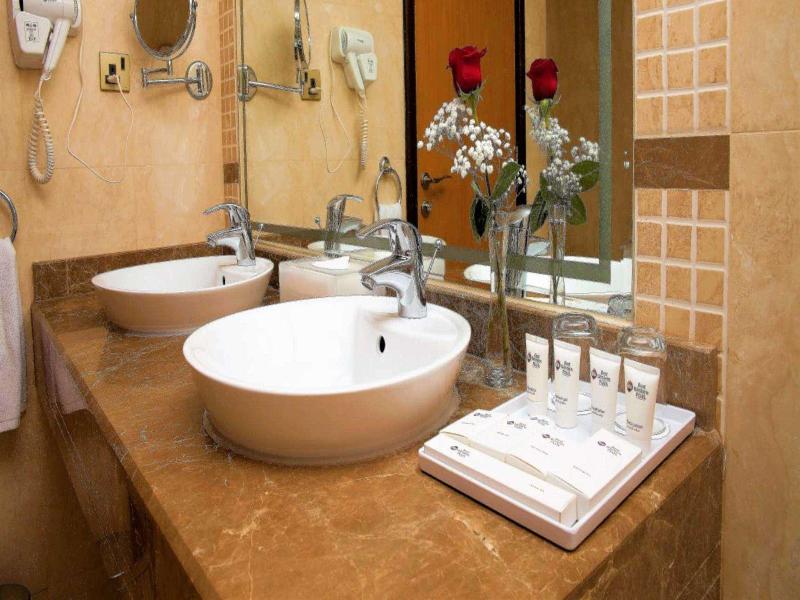 Best Western Plus Mahboula image