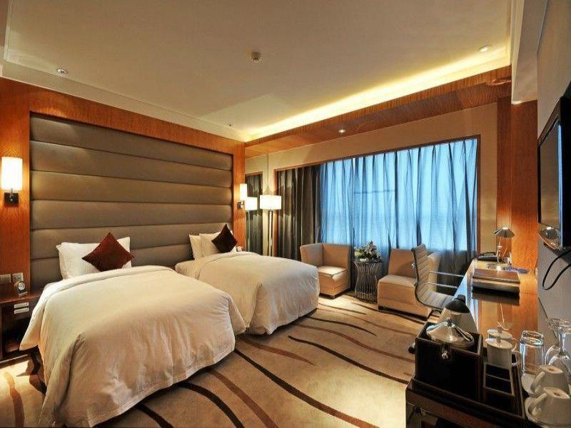 Minya Hotel Chengdu image