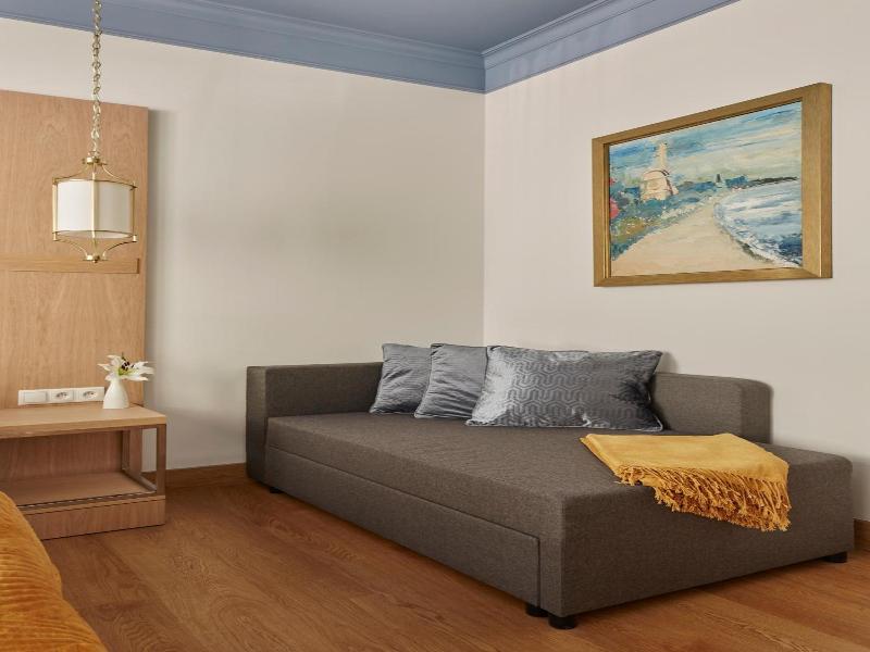 Villa Antonina image