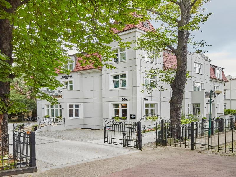 Villa Antonina image
