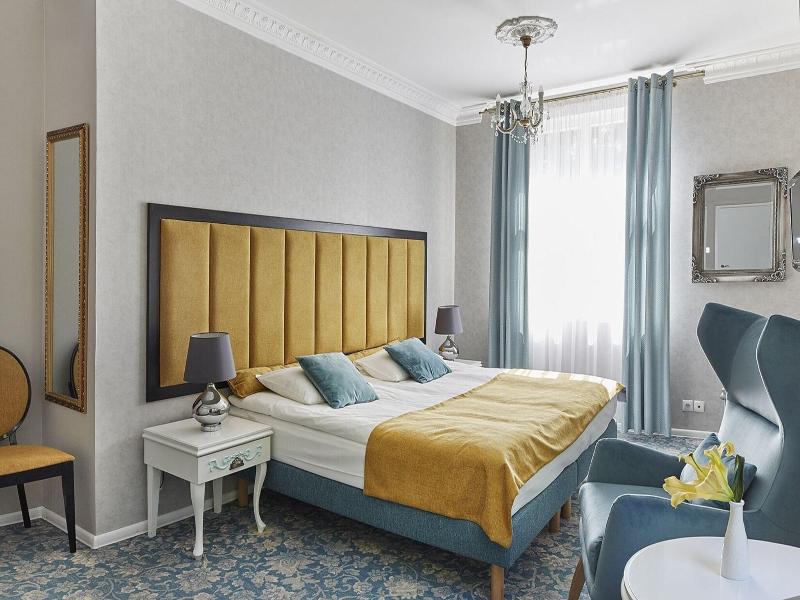 Villa Antonina image