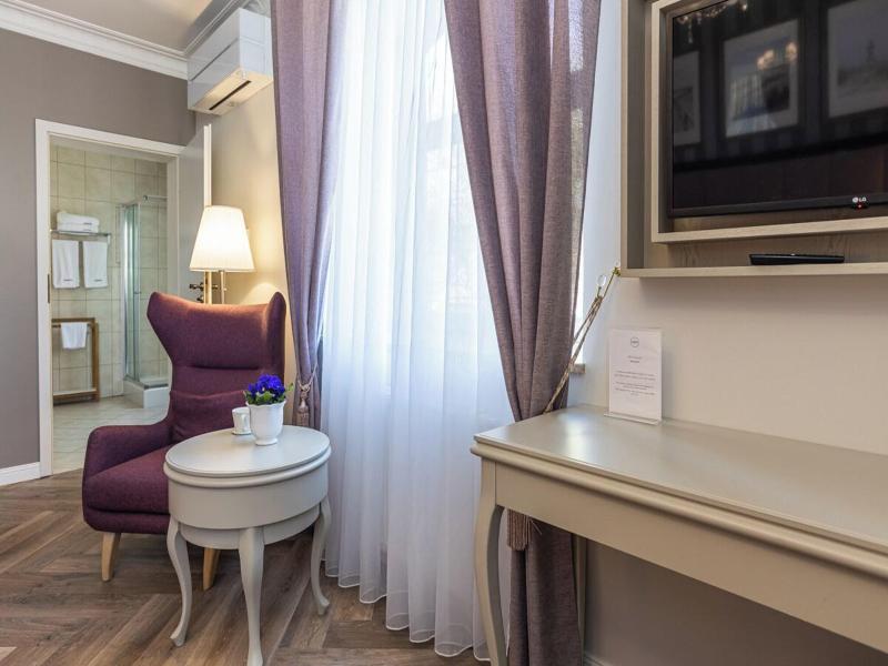 Villa Antonina image