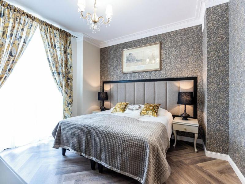 Villa Antonina image
