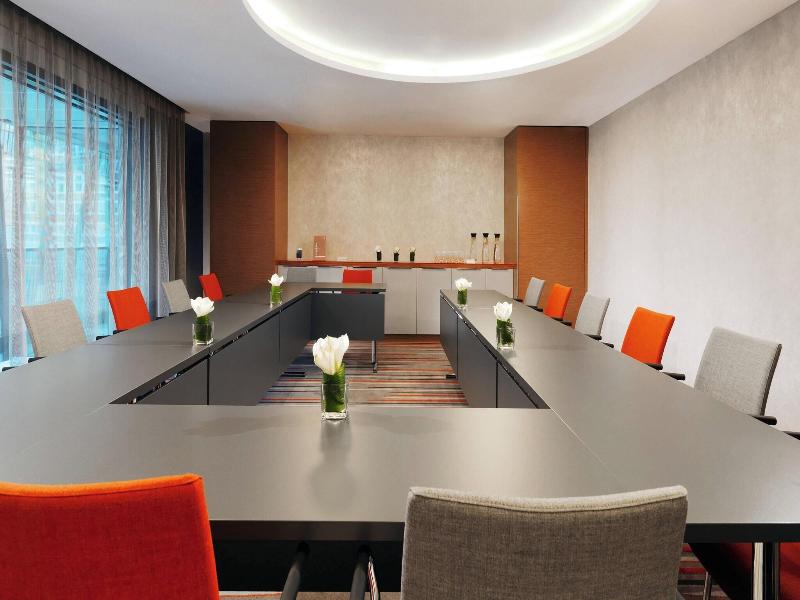 Sheraton Zurich Hotel image