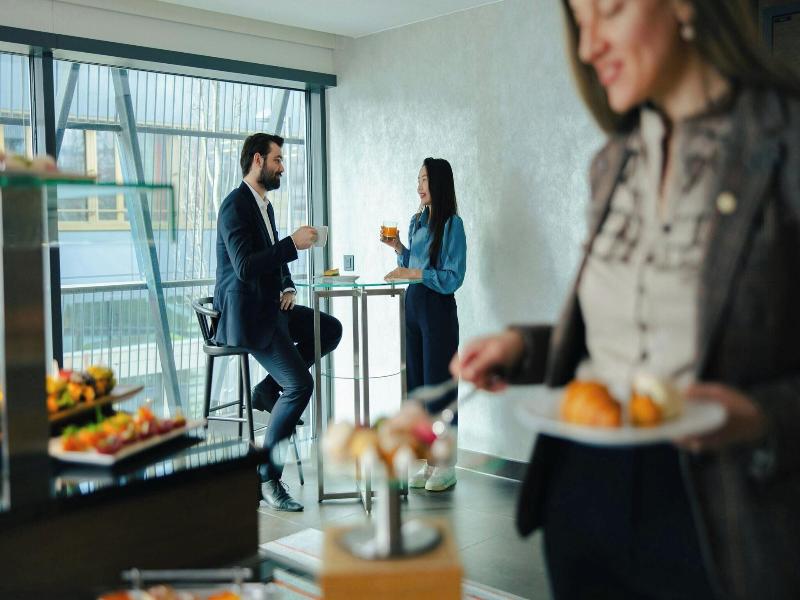 Sheraton Zurich Hotel image