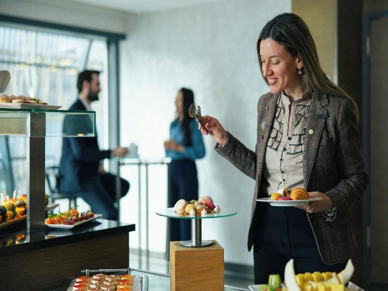 Sheraton Zurich Hotel image