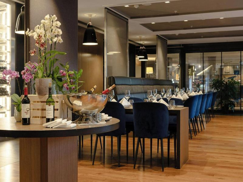 Sheraton Zurich Hotel image